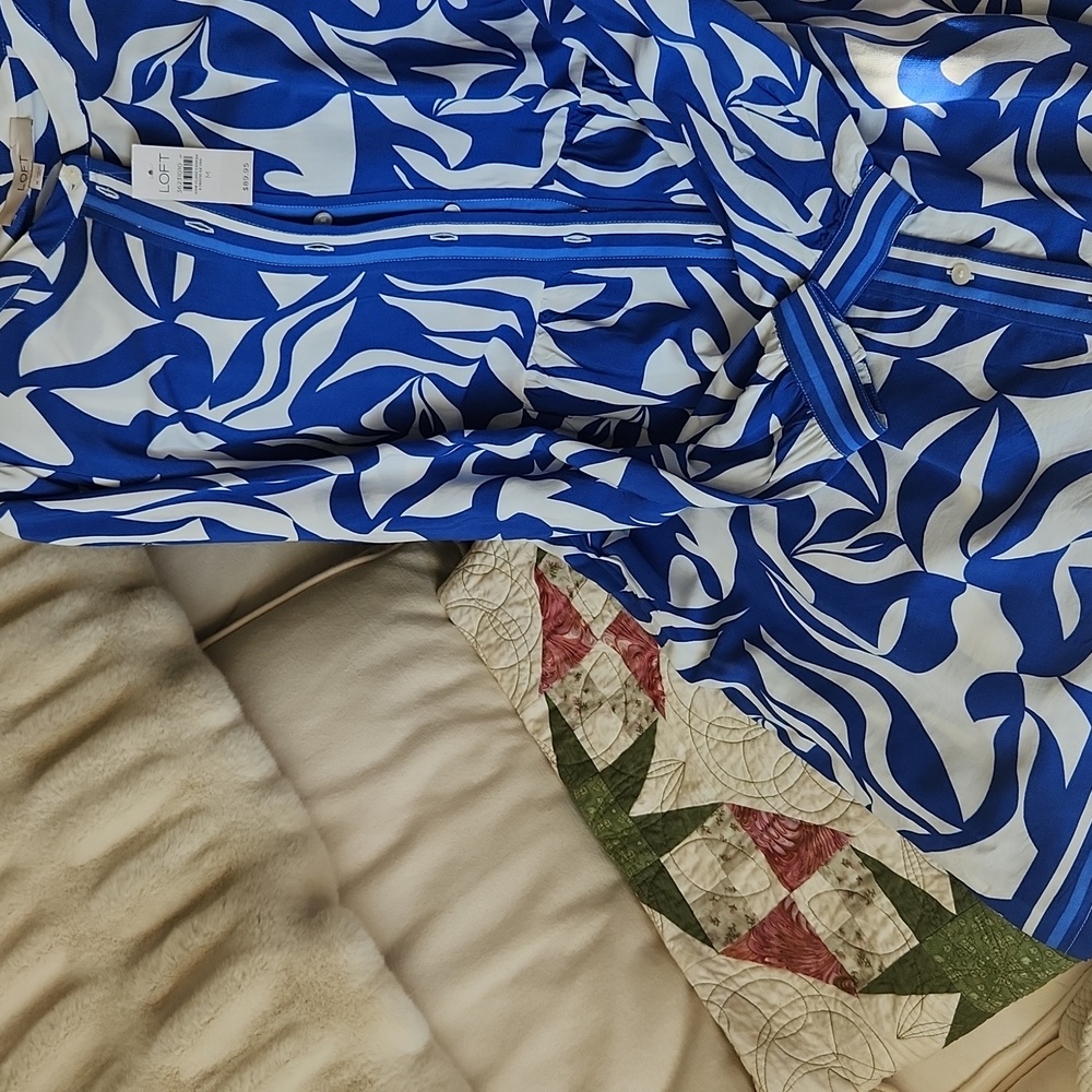 Loft women's short dress M brand new with tags blue and white dress